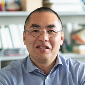 神戸大学大学院経営学研究科 教授 鈴木竜太